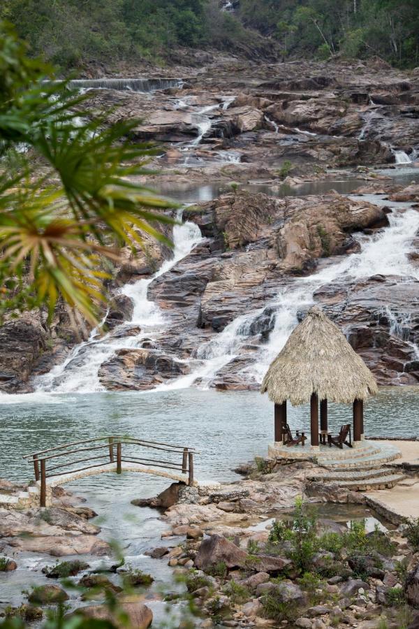 Gaia Riverlodge Unitedville Bagian luar foto