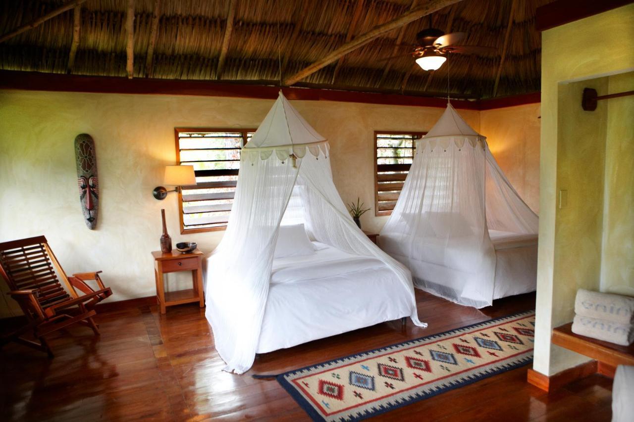 Gaia Riverlodge Unitedville Bagian luar foto