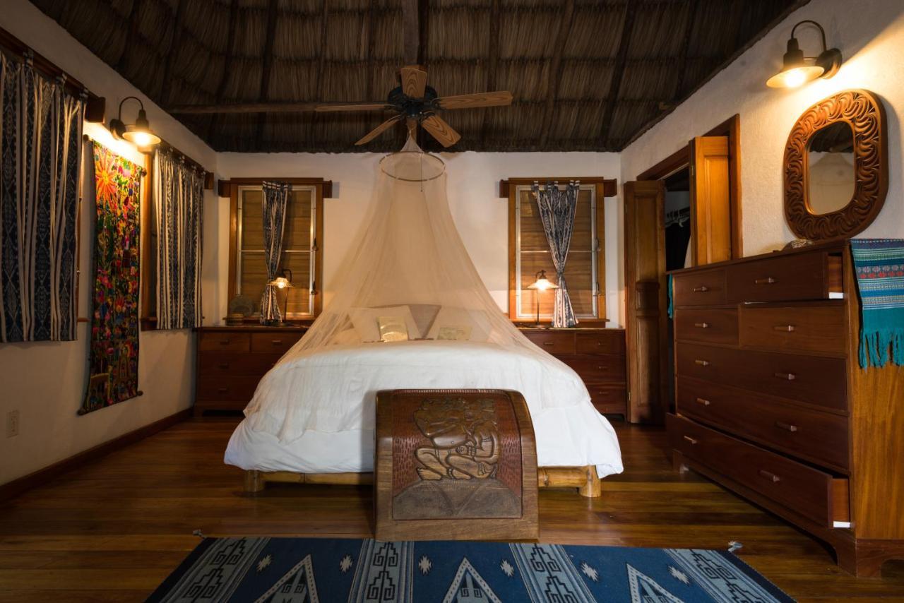 Gaia Riverlodge Unitedville Bagian luar foto
