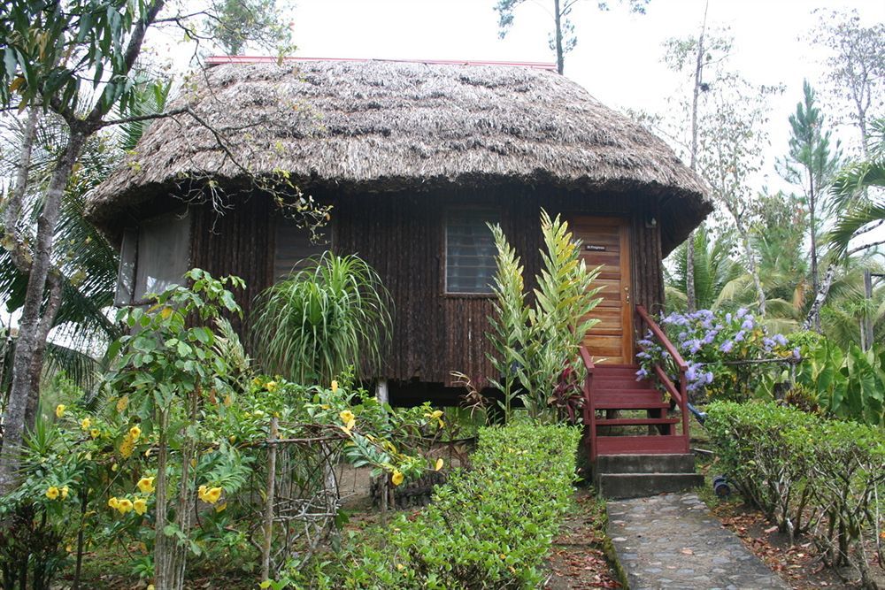 Gaia Riverlodge Unitedville Bagian luar foto