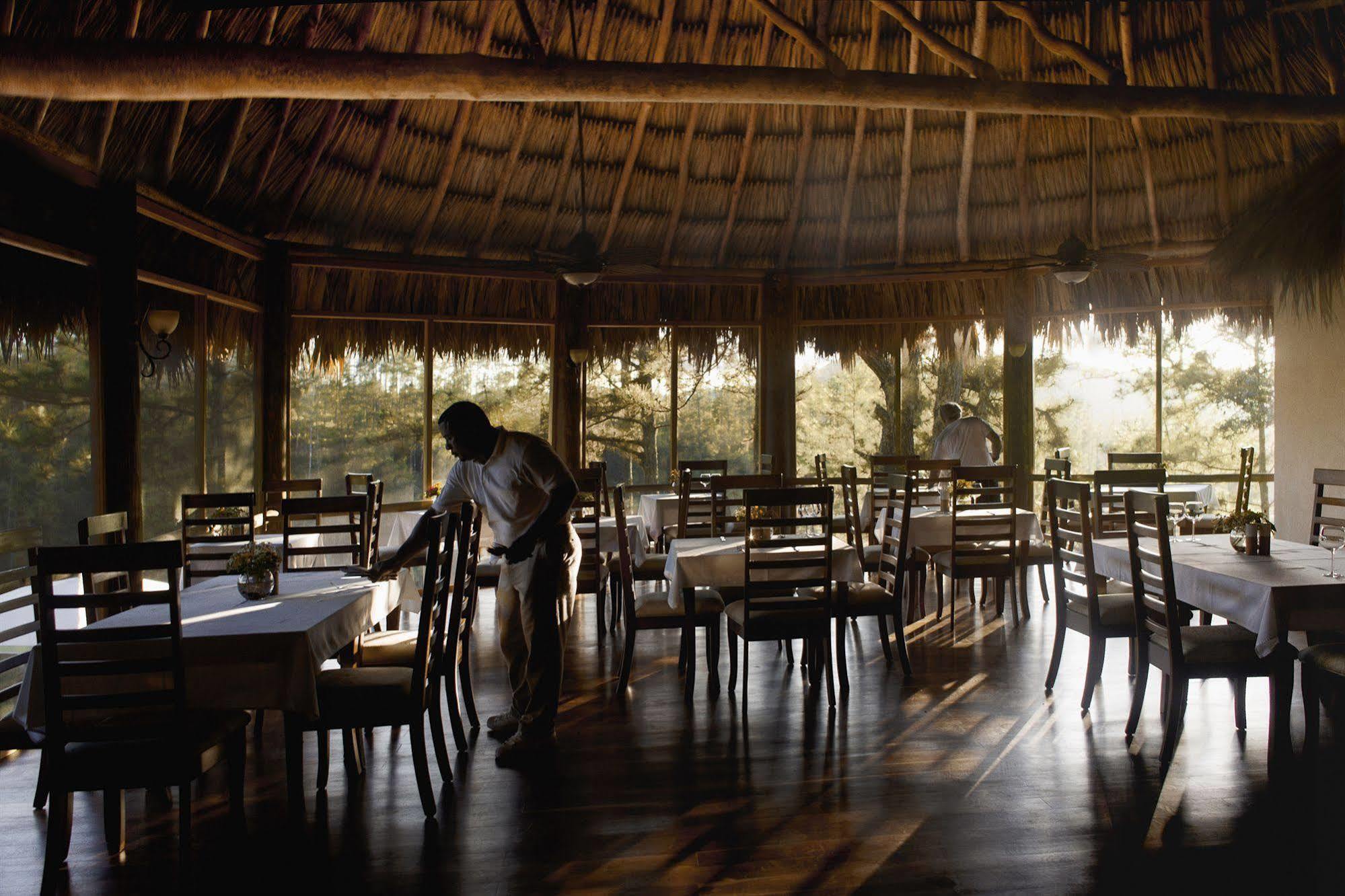 Gaia Riverlodge Unitedville Bagian luar foto